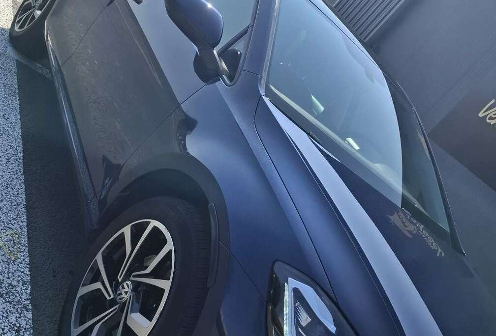 Volkswagen 1.0 TSI 85cv Trendline