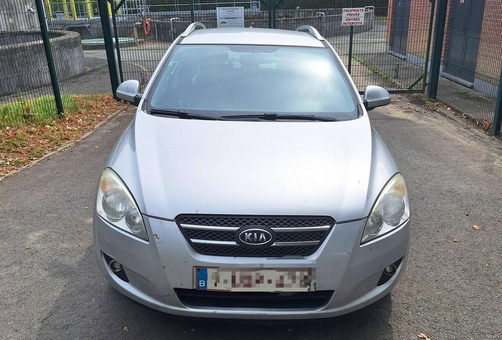 Kia Cee\'d SW 1.6 Turbo CRDi VGT EX