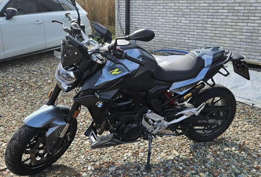 BMW