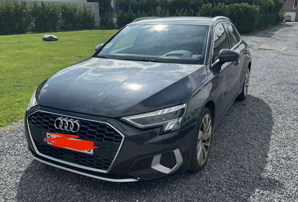 Audi Sportback 30 TFSI Business Edition Advanced S tron