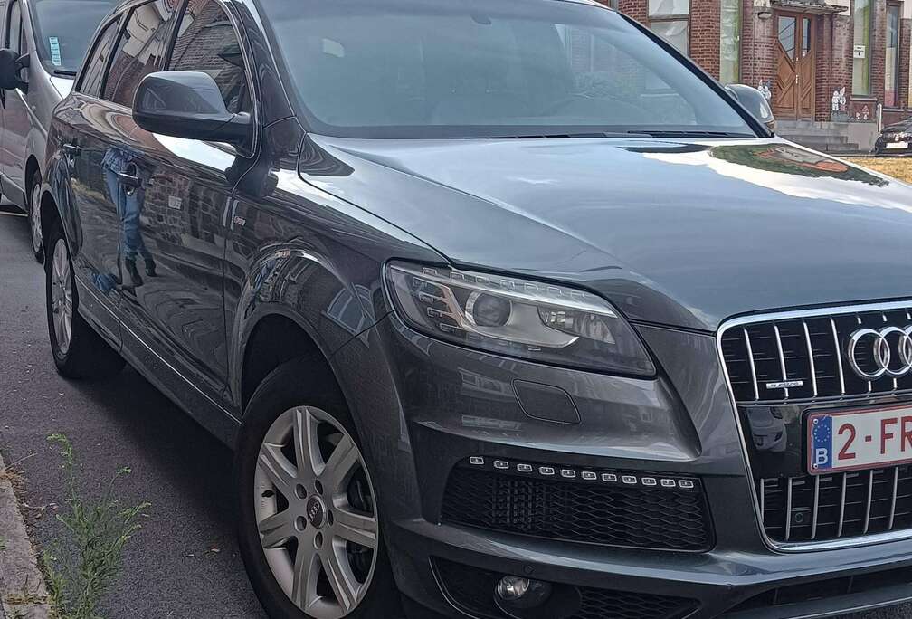 Audi Q7 3.0 TDi V6 S line Clean Diesel Tiptronic