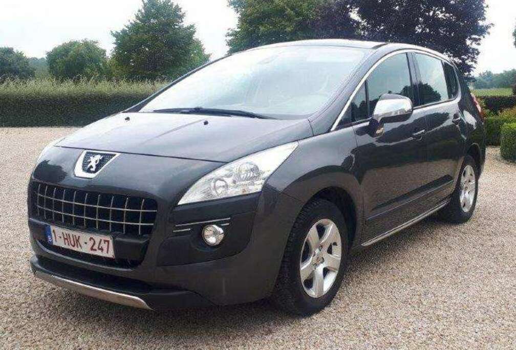 Peugeot 3008  1.6 HDi  - Premium Pack    -    Grip Control