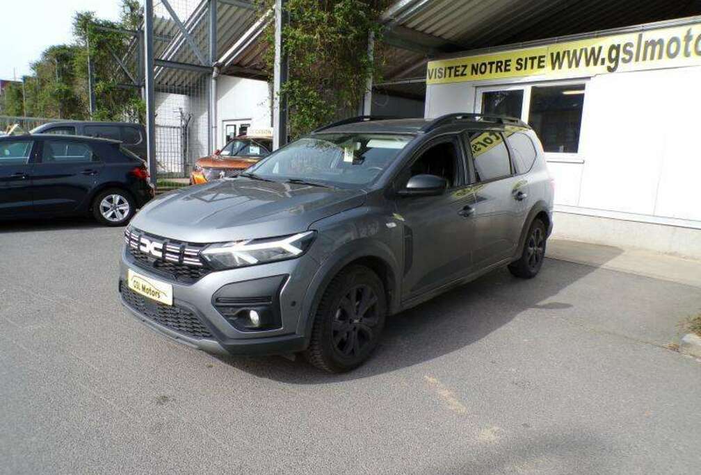 Dacia 1.6 140cv Automatique Hybride gris 05/23 70253km