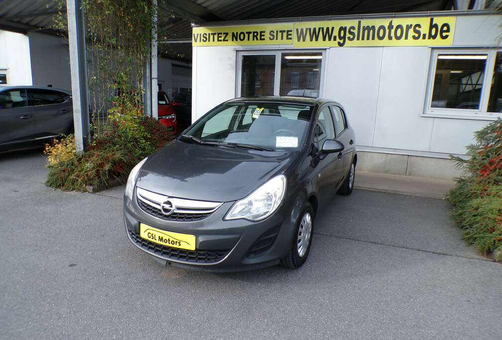 Opel 1.200cc  03/13 5 portes -gris metal- airco/ radio