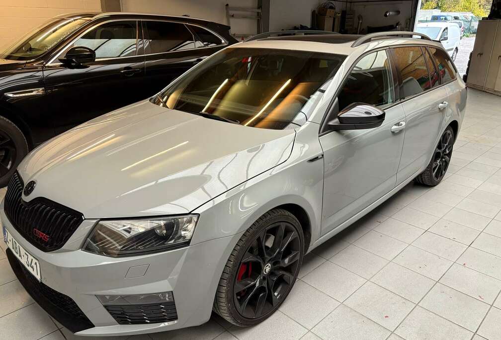 Skoda SW RS 2.0 CR TDi DSG pano