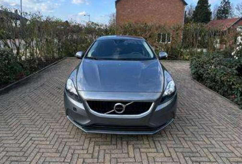 Volvo V40 2.0 D2 Momentum