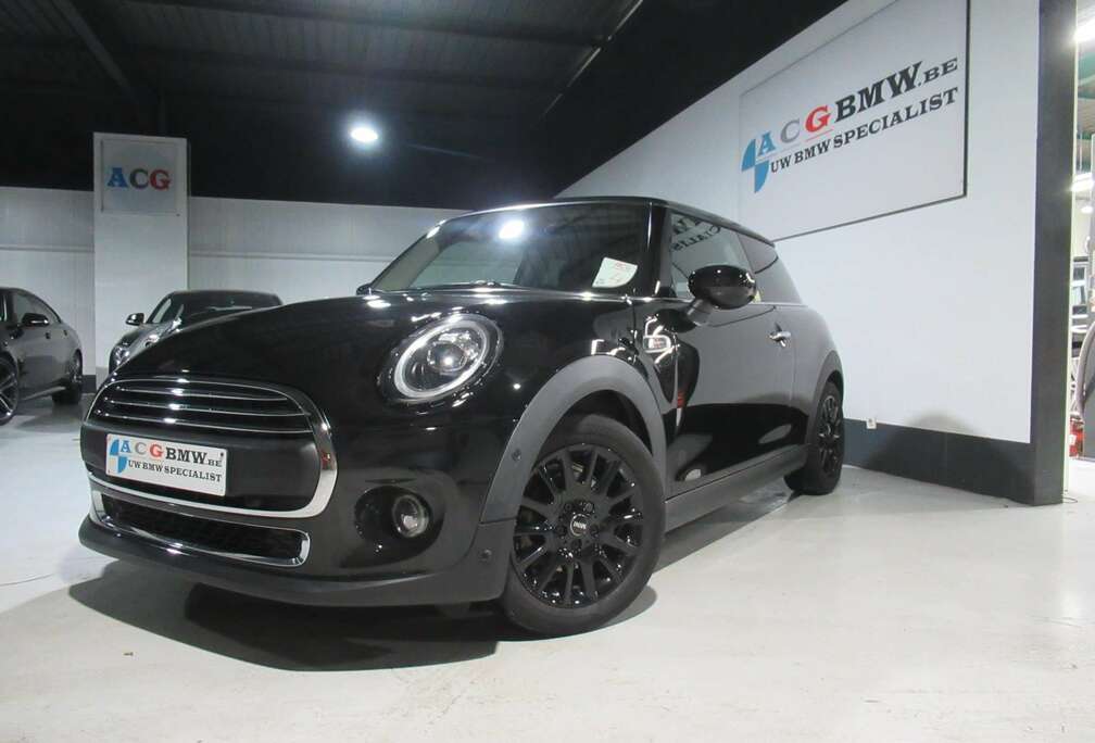 MINI Aut LED Navi Carplay Camera Sportst PDC LichtP EXC