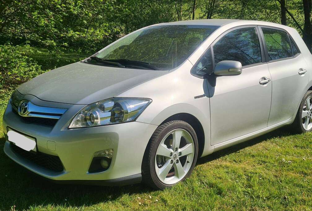 Toyota Auris HEV 1.8i HSD Premium CVT