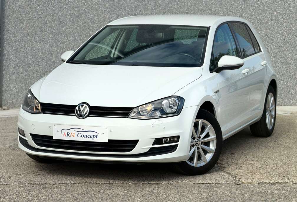 Volkswagen Golf 1.2 TSI essence CUP EURO 6 Garantie 12 Mois