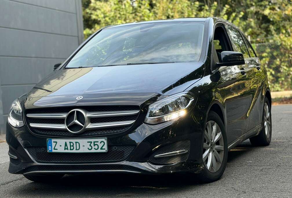 Mercedes-Benz benzine-Automaat-Leder-Gps-Trekhaak-Cruise-59000km