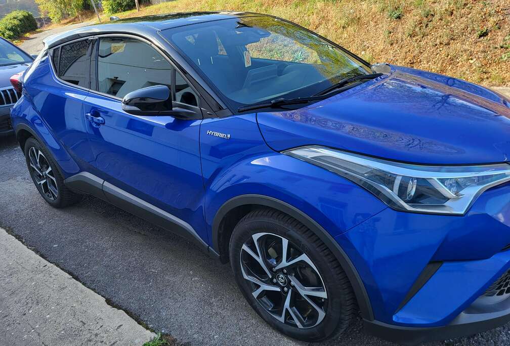Toyota C-HR Hybrid 5 d 1.8 CVT HSD TC C-Lub bi-tone LHD