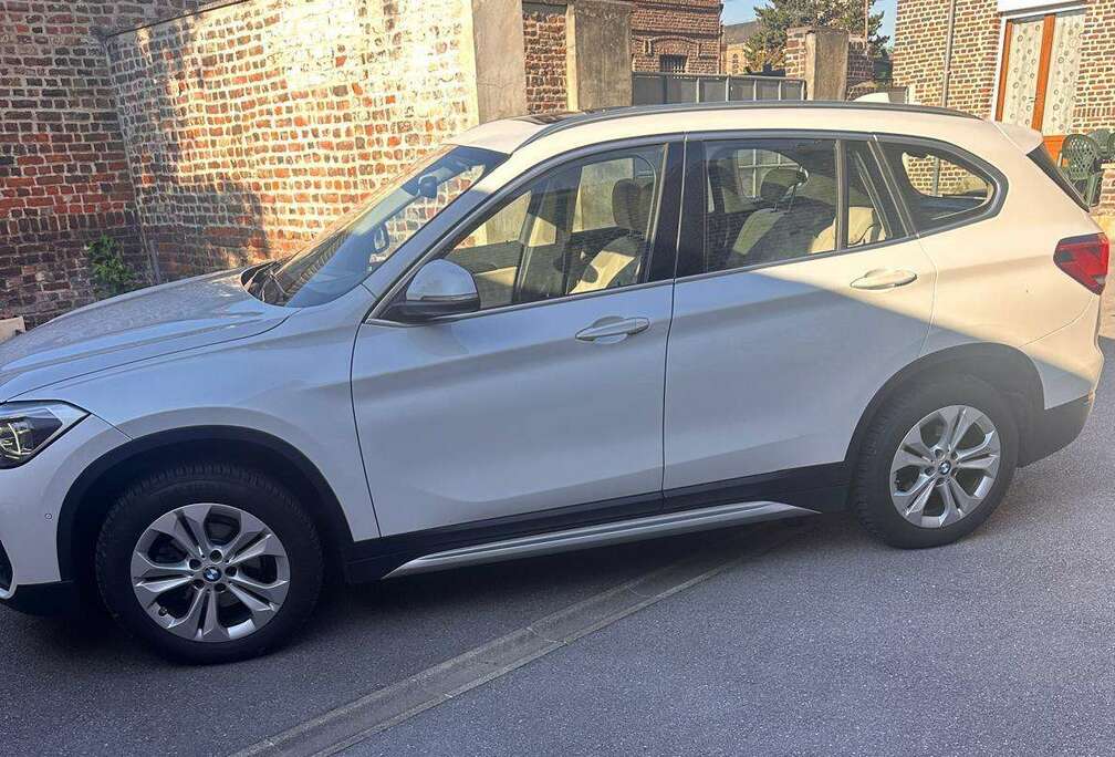 BMW X1 1.5 d sDrive16 //X LINE // 1ERE MAIN //