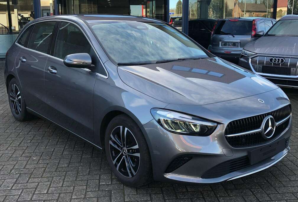 Mercedes-Benz Camera, Winter Pack, Carplay, LED High Performance