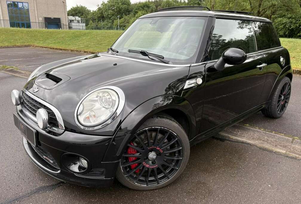 MINI R56 - Toit ouvrant - Siège Recaro - Navigation