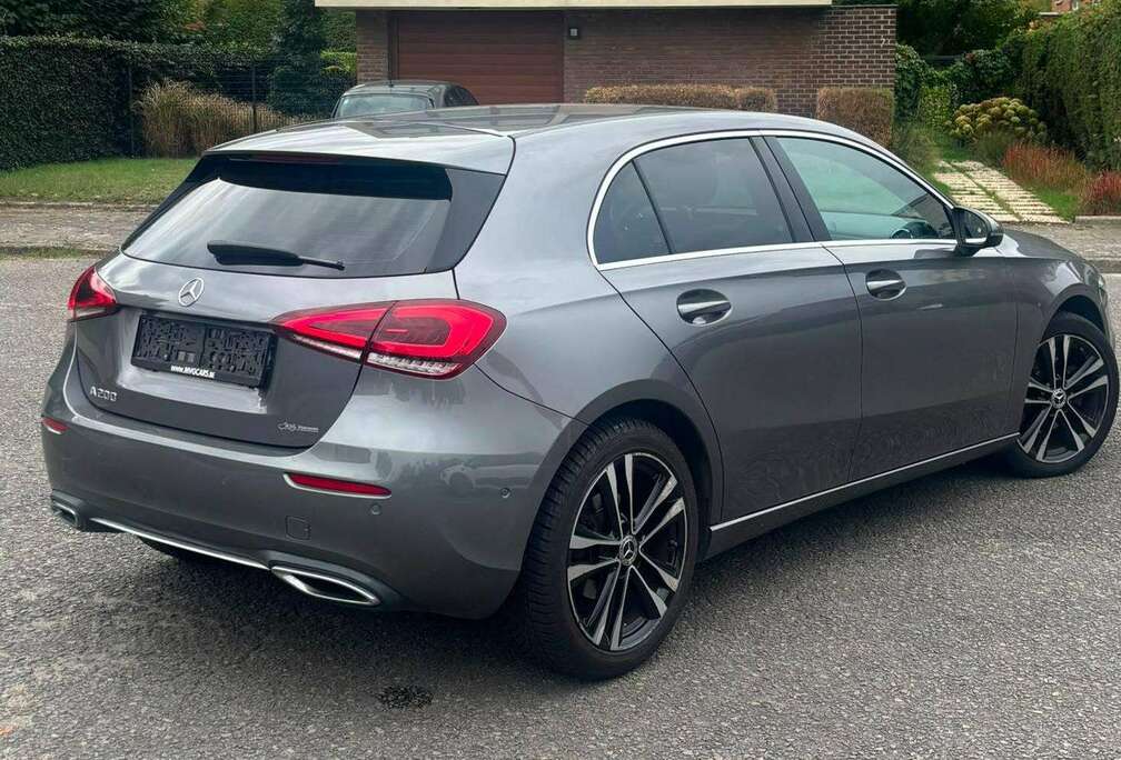 Mercedes-Benz A 200