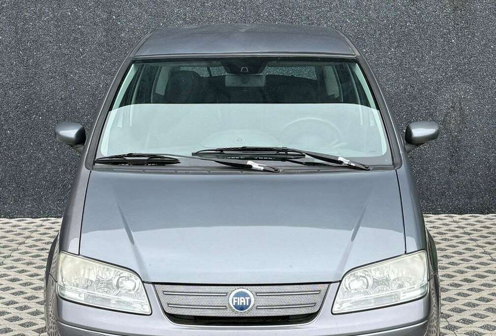Fiat 1.4 16V EMOTION DUALOGIC A