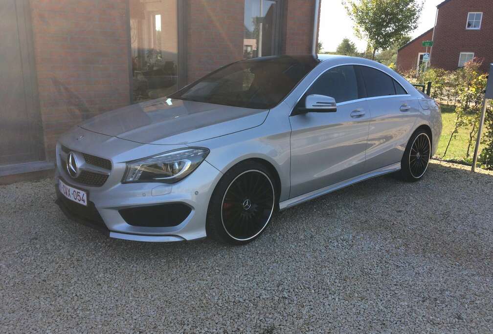 Mercedes-Benz CLA+220+d