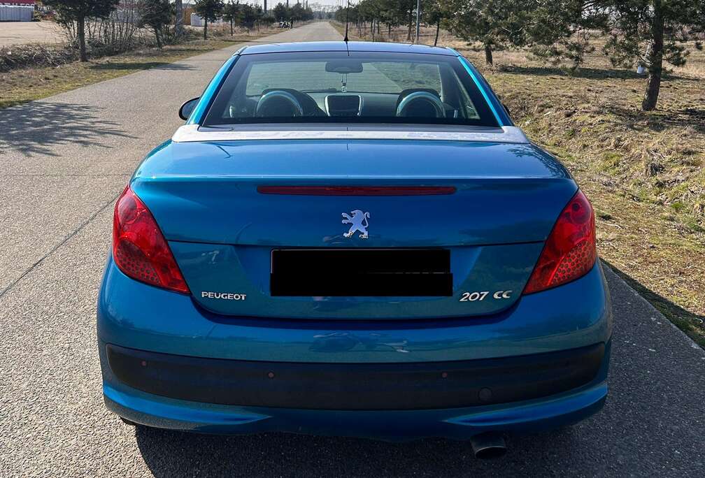 Peugeot 207 CC 1.6i 16v