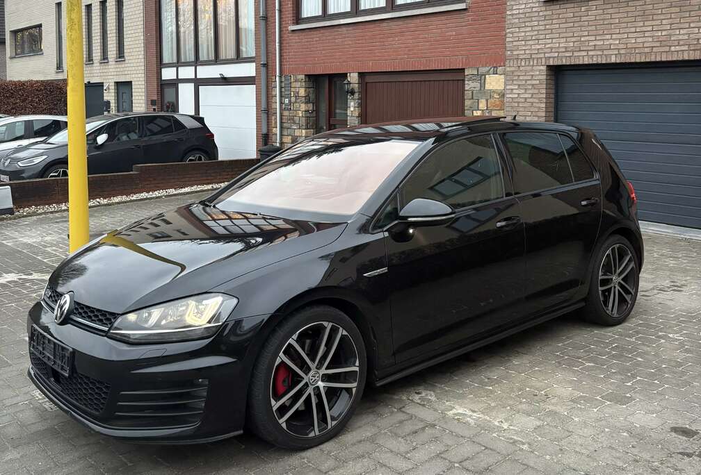 Volkswagen Golf GTD