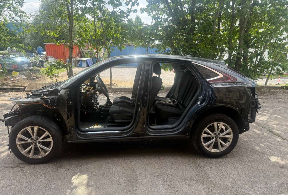 Audi Q3 Sportback PHEV 45 TFSIe S line S tronic RETOUR