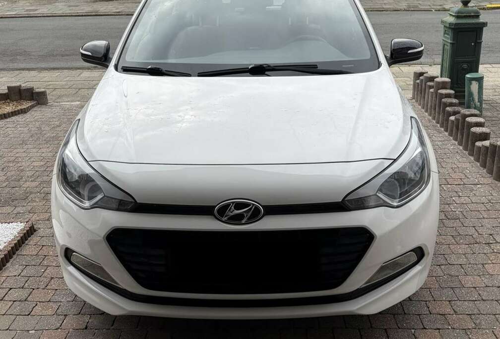 Hyundai 1.2i Air GO!