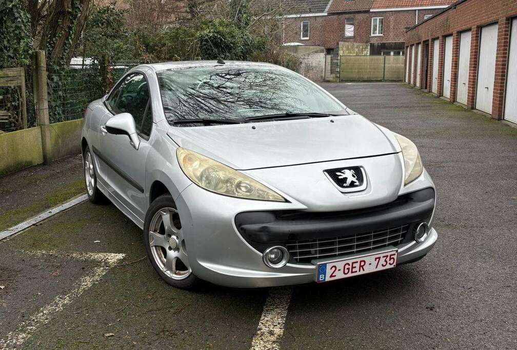 Peugeot 207 CC 1.6i 16v