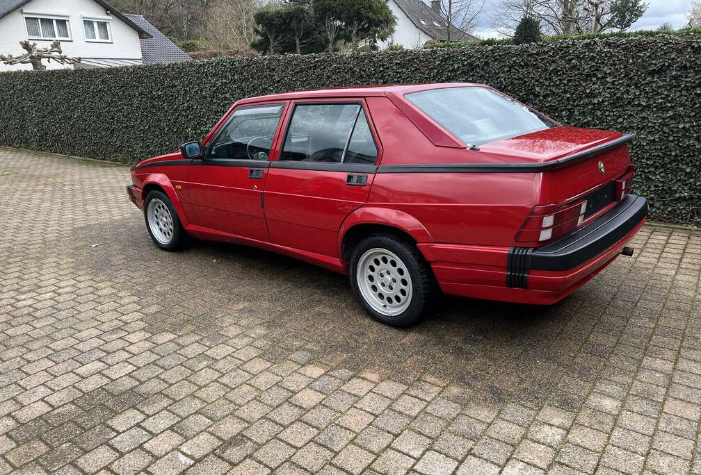 Alfa Romeo 3.0 V6 America
