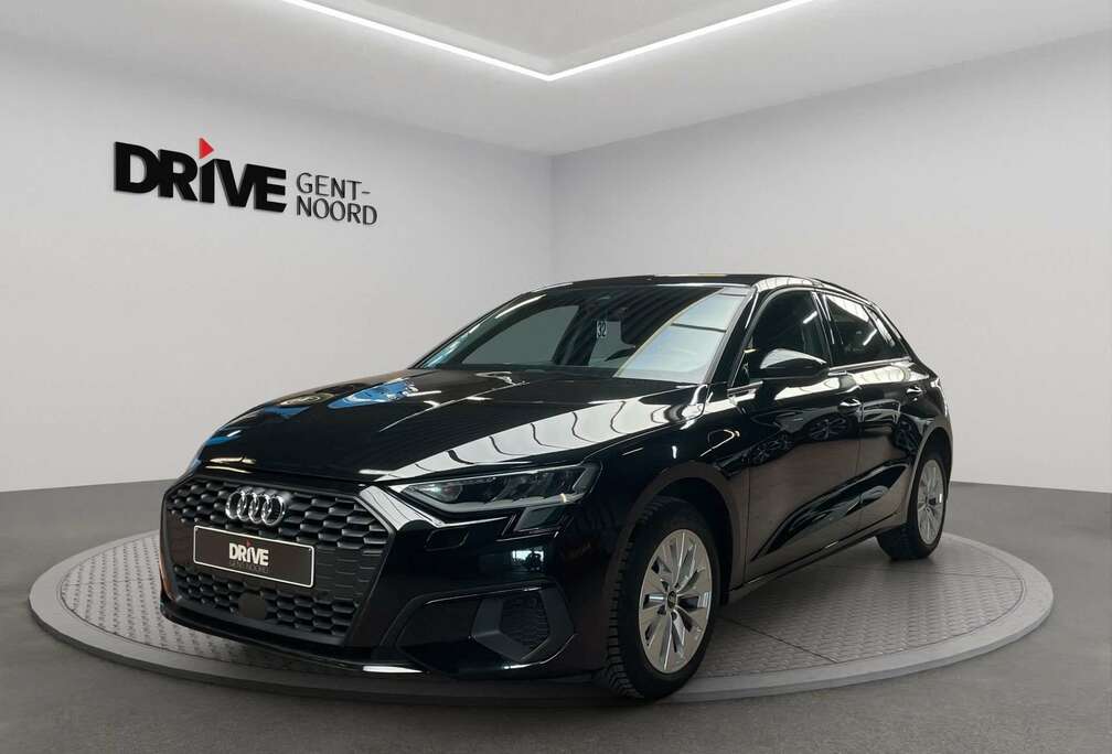 Audi 40 TFSI e Attraction S-Tronic*PDC/AppConnect/LaneAssist/Trekhaak*