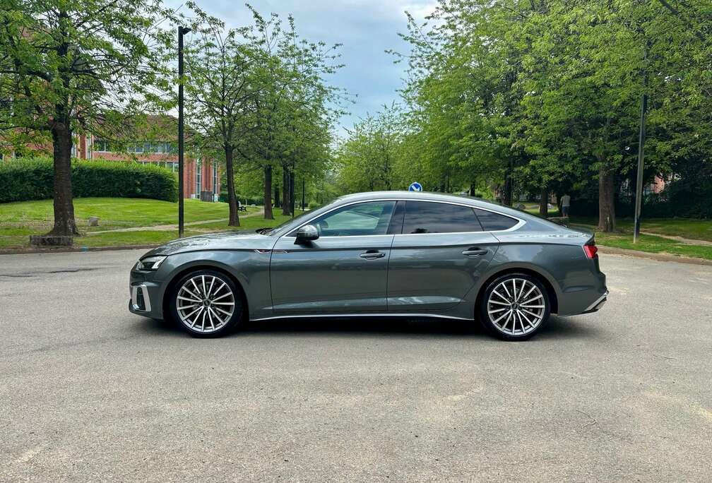 Audi Sportback 35 TDi S tronic S Line *** Led - Navi - Camera ***