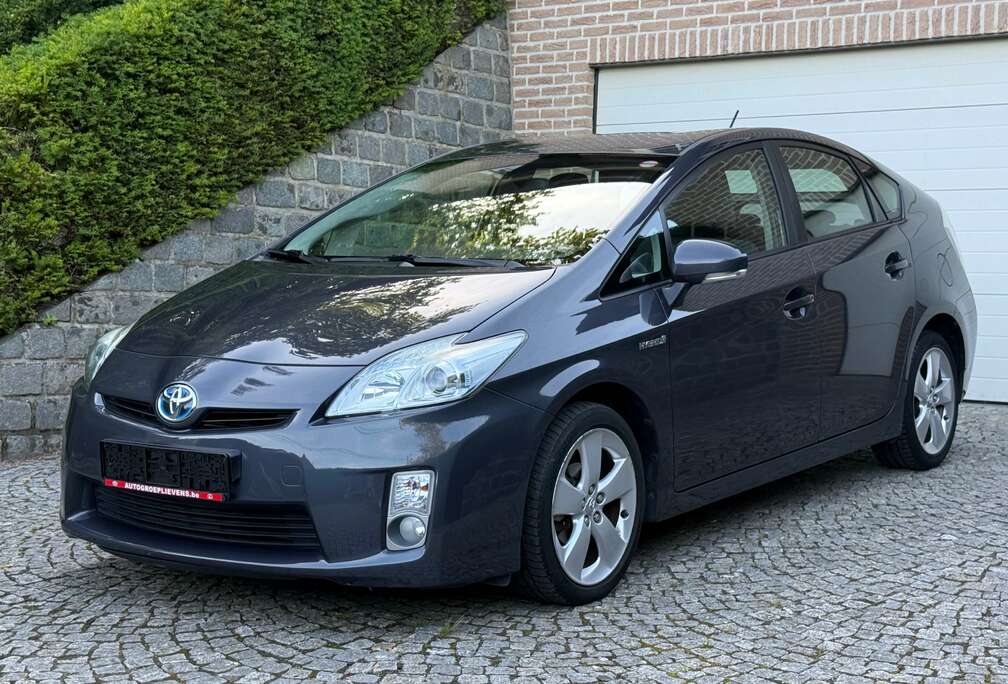 Toyota Hybrid  Dealer Onderhouden  12M Warranty  Lage Km