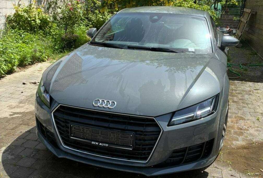 Audi TT Coupé 2.0 TDi ultra S line