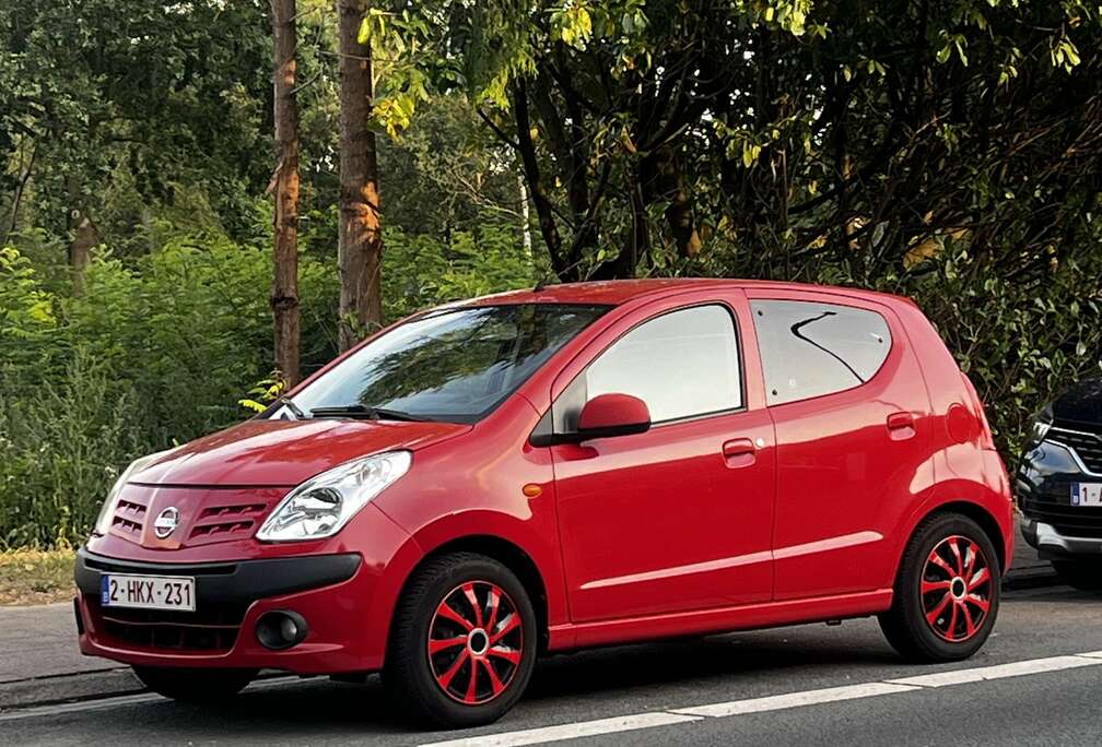 Nissan Slechts 95.600 km –Nieuwe keuring –Groot onderhoud