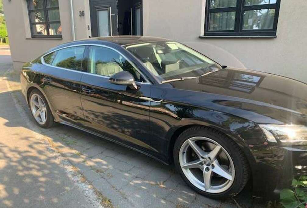 Audi Sportback 35 TDi Business Edition Advanced S tron.