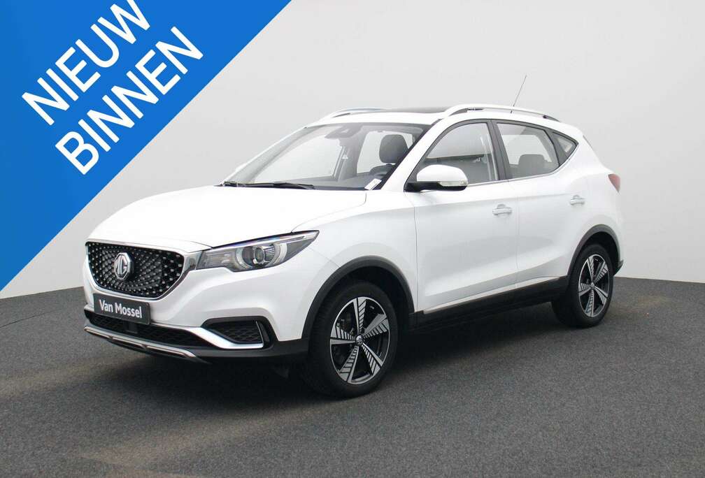 MG MG EV Luxury 45 kWh PANO DAK  LEDER  CAMERA