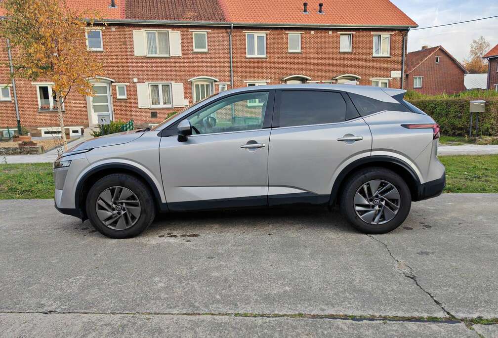 Nissan 1.3 DIG-T DCT ACENTA