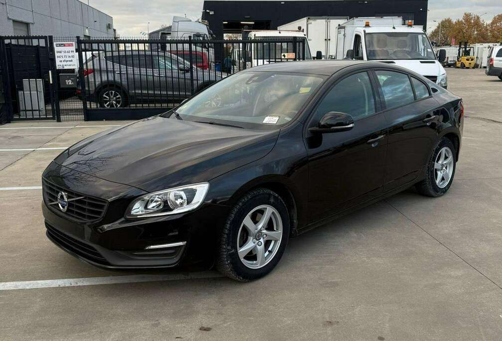 Volvo (Stock ID 62410)