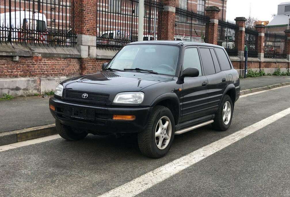 Toyota 2.0i 16v Pack