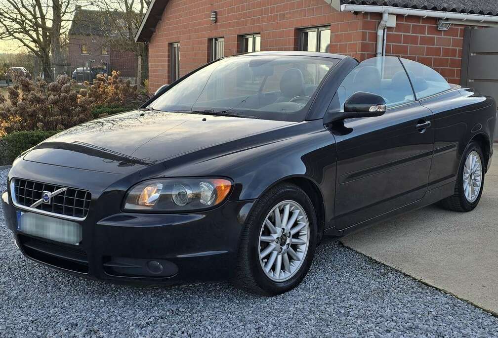 Volvo 2.0D Momentum Cabriolet Euro 5