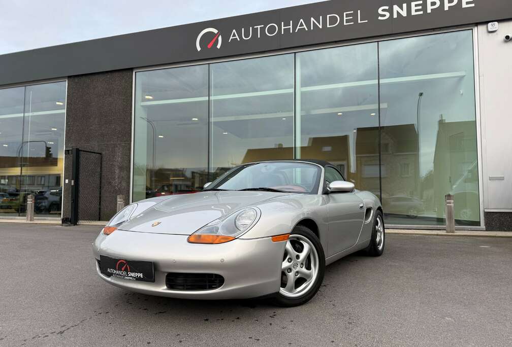Porsche 2.5i-Like New First Paint Full Service Book