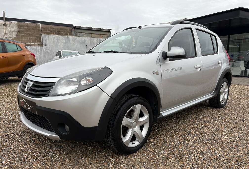 Dacia Sandero Stepway 1.6i Stepway