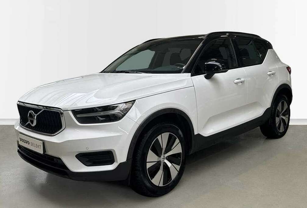 Volvo Momentum Core T3  Camera  Park Assist V+A  Navi
