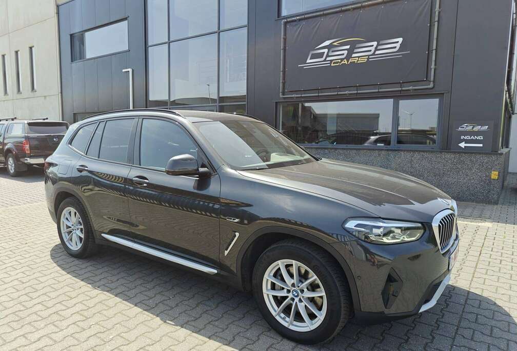 BMW xDrive30e SPORT 292pk/LED/Leder/360/Trekhaak/Apple/