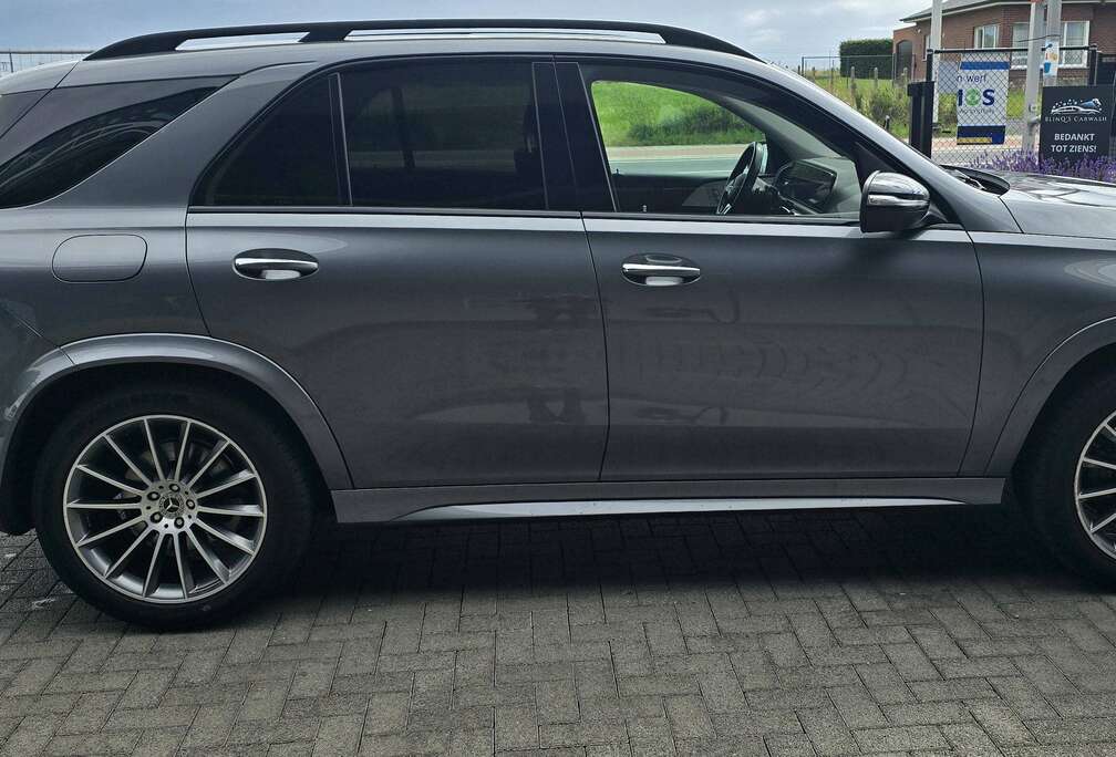 Mercedes-Benz AMG PACK 7 PLACE