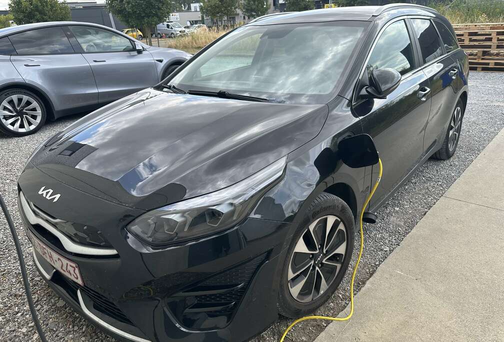 Kia 1.6 GDi PHEV Business Line DCT