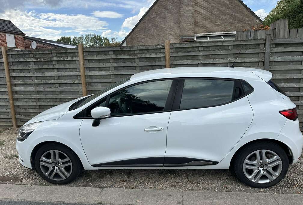 Renault 0.9 TCe Cool & Sound #2 (EU6c)