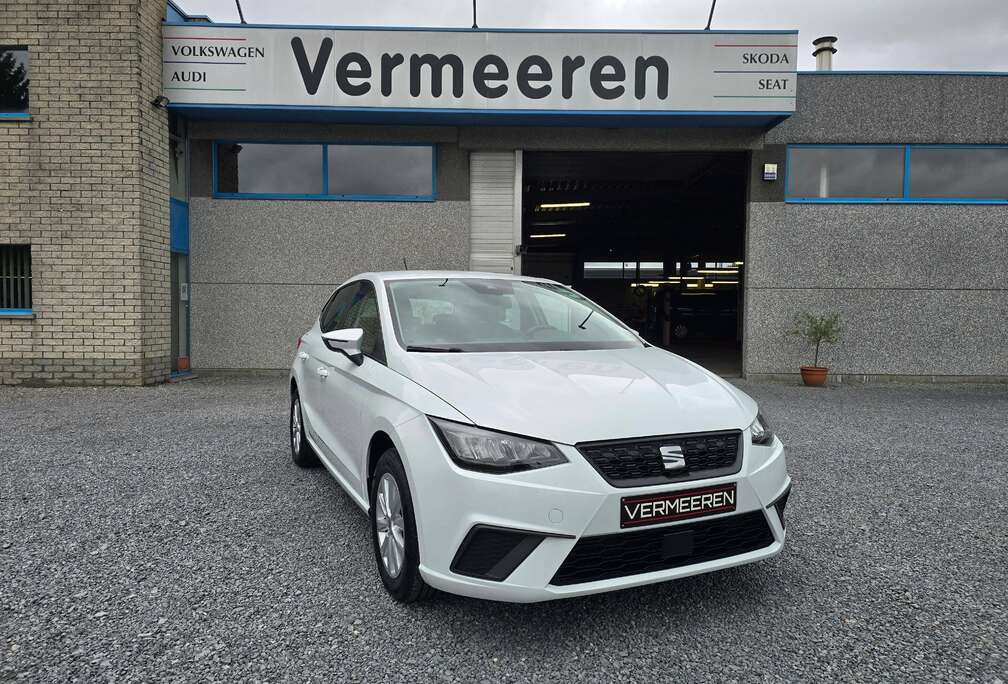 SEAT Front, Lane, Park assist / LED / DAB / BTW aftrekbaar