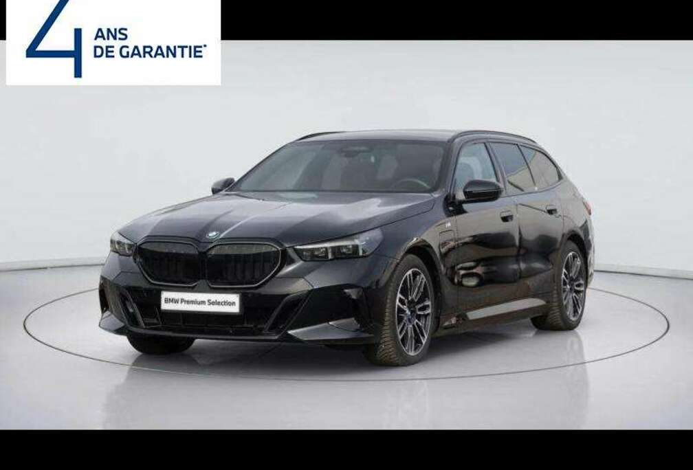 BMW e xDrive Touring Kit M Sport