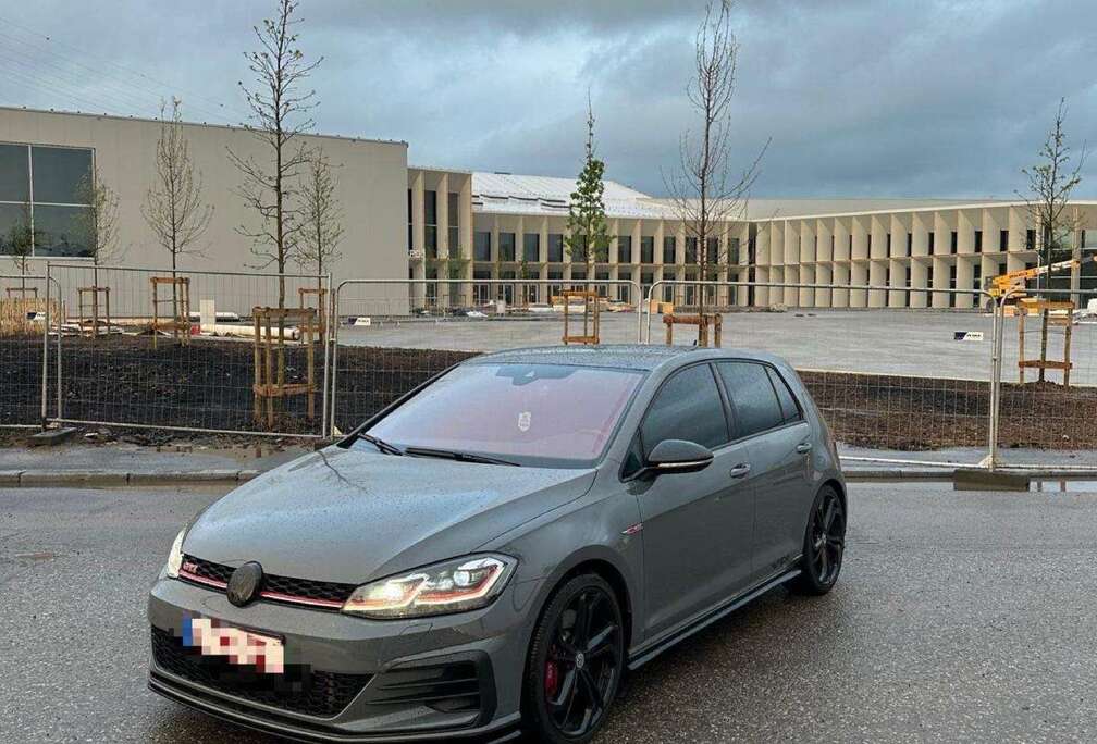 Volkswagen 2.0 TSI 290 DSG7 TCR