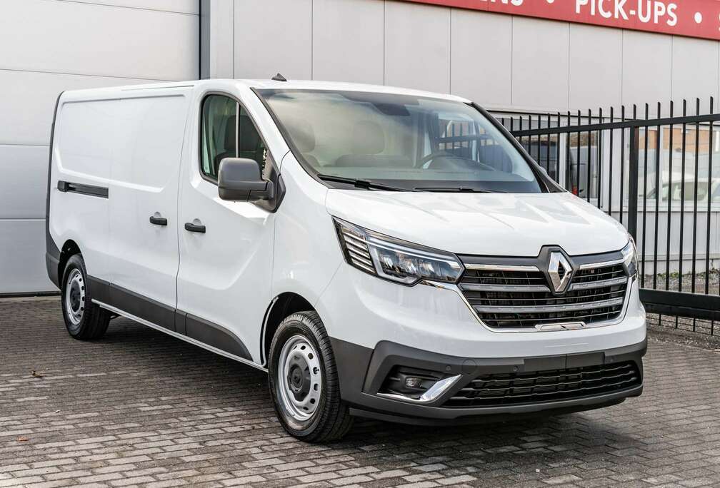 Renault 2.0dCi L2 - Trekhaak / Camera / LED - 27.000 excl.