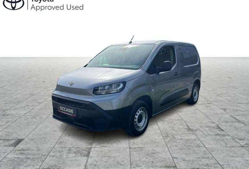 Toyota 1.5D 6MT ACTIVE 1D + CARGO P